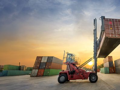 Farklı Zemin Tipleri için Uygun Forklift Lastiği Seçimi: Teknik Kılavuz